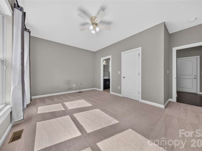 366 Hampton Trail Drive, Fort Mill, SC 29708.  MLS# CAR4400285, YatesRealty ID 26795. Ideal for Guests or Multi-Generational Living