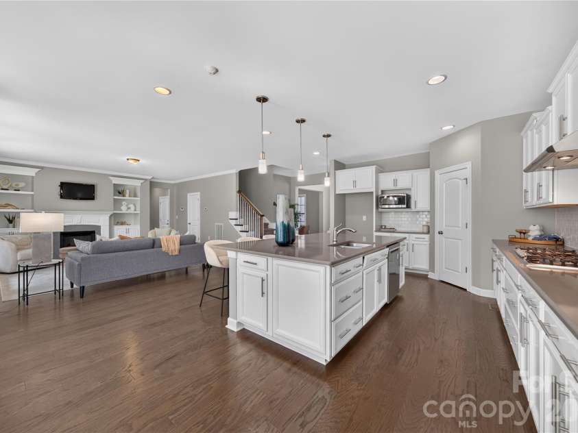 366 Hampton Trail Drive, Fort Mill, SC 29708.  MLS# CAR4400285, YatesRealty ID 26795. Open Floor Plan