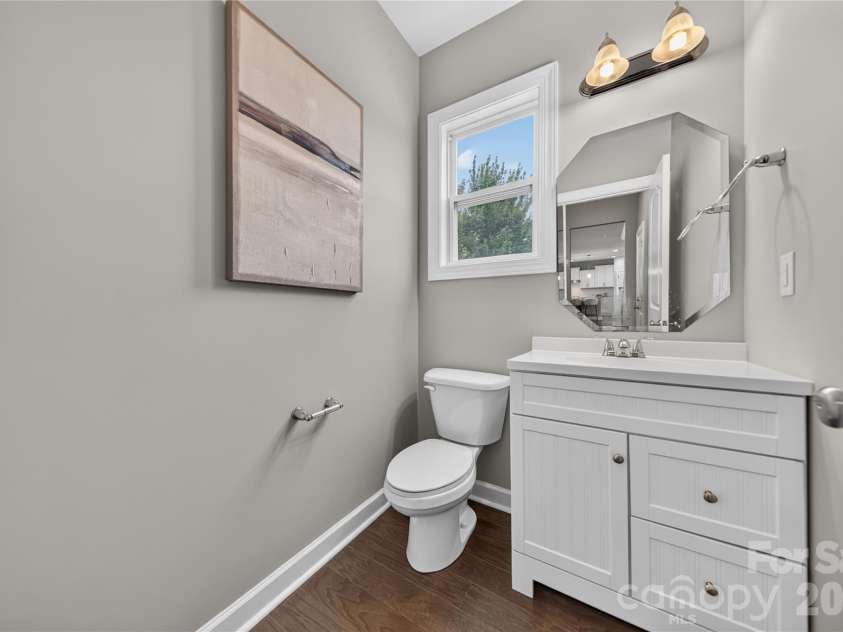 366 Hampton Trail Drive, Fort Mill, SC 29708.  MLS# CAR4400285, YatesRealty ID 26795. Powder Room
