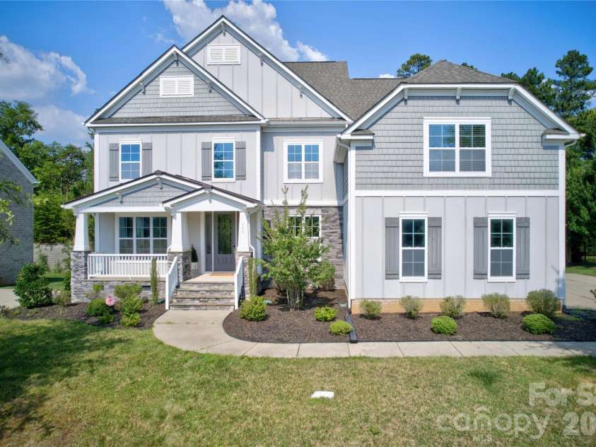 366 Hampton Trail Drive, Fort Mill, SC 29708.  MLS# CAR4400285, YatesRealty ID 26795. Welcome Home