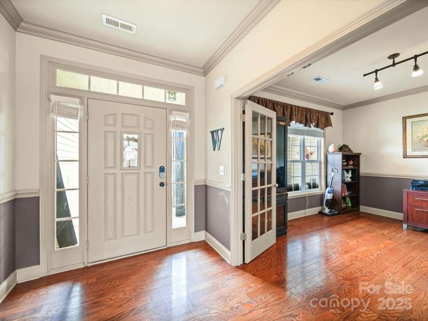 109 Dewfield Lane, Boiling Springs, SC 29316.  MLS# CAR4278754, YatesRealty ID 26796. 