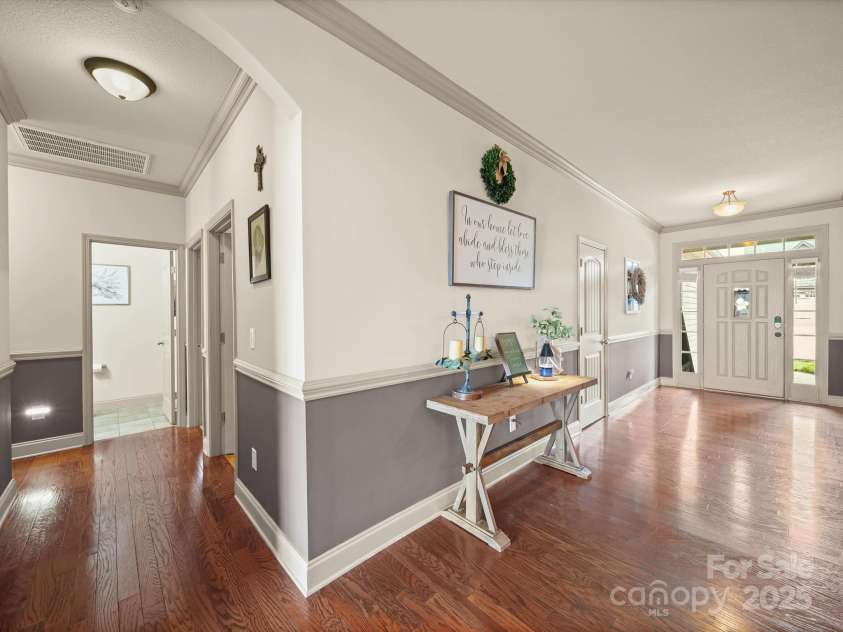 109 Dewfield Lane, Boiling Springs, SC 29316.  MLS# CAR4278754, YatesRealty ID 26796. 