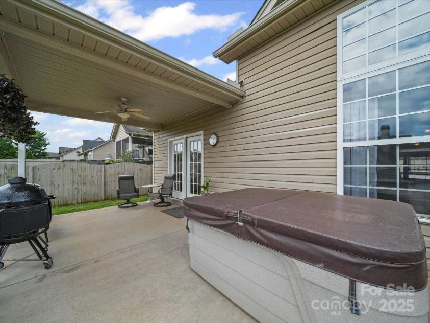 109 Dewfield Lane, Boiling Springs, SC 29316.  MLS# CAR4278754, YatesRealty ID 26796. 