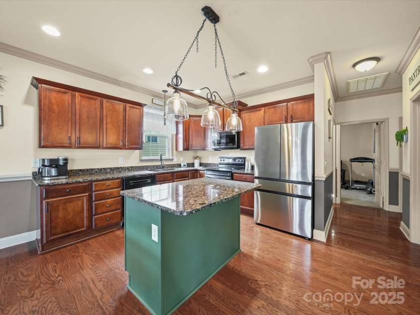 109 Dewfield Lane, Boiling Springs, SC 29316.  MLS# CAR4278754, YatesRealty ID 26796. 