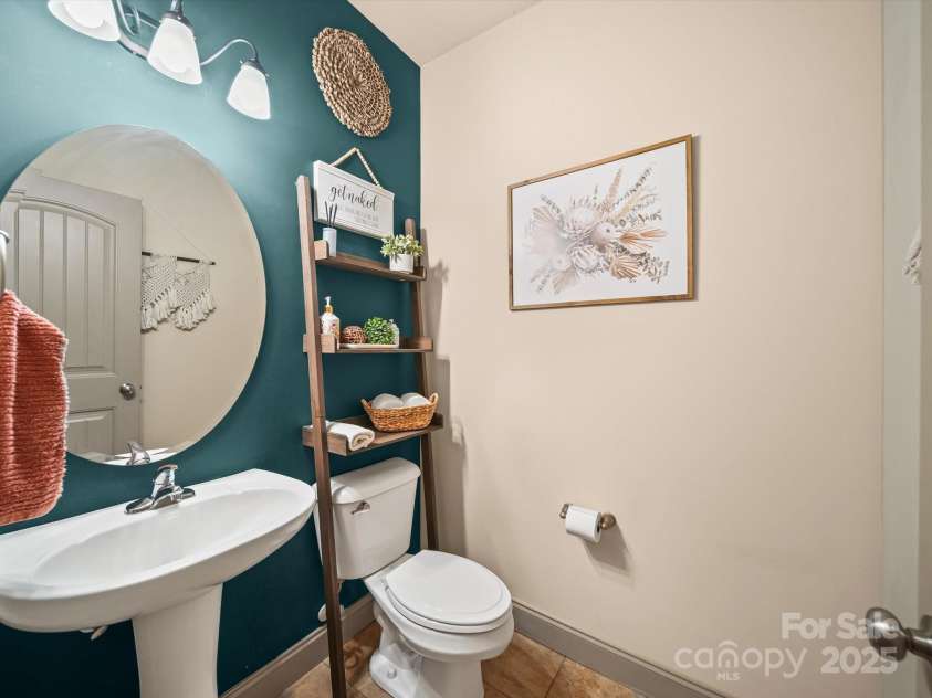 109 Dewfield Lane, Boiling Springs, SC 29316.  MLS# CAR4278754, YatesRealty ID 26796. 