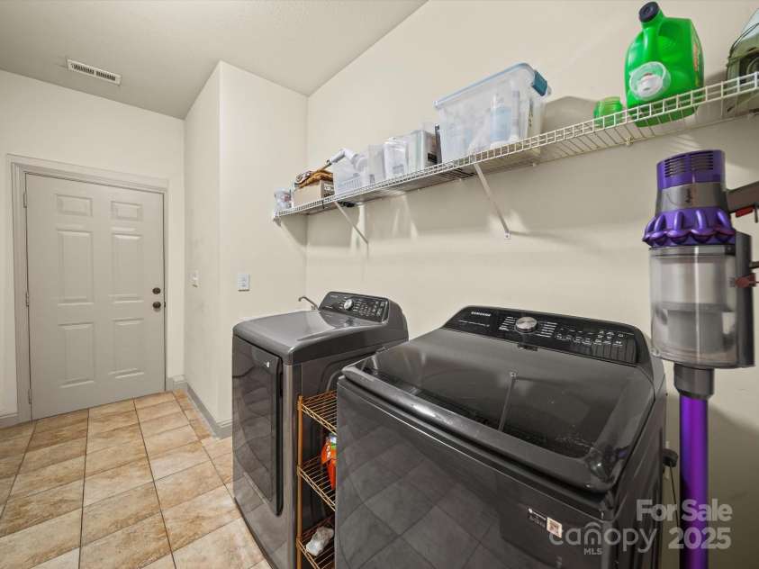 109 Dewfield Lane, Boiling Springs, SC 29316.  MLS# CAR4278754, YatesRealty ID 26796. 