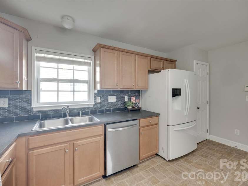 1360 Jessicas Way, Rock Hill, SC 29730.  MLS# CAR4387384, YatesRealty ID 26798. 