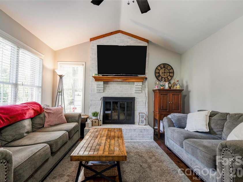 101 Doree Lane, Crouse, NC 28033.  MLS# CAR4384095, YatesRealty ID 26799. 