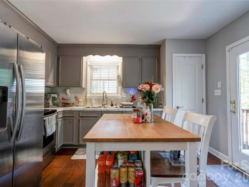 101 Doree Lane, Crouse, NC 28033.  MLS# CAR4384095, YatesRealty ID 26799. 