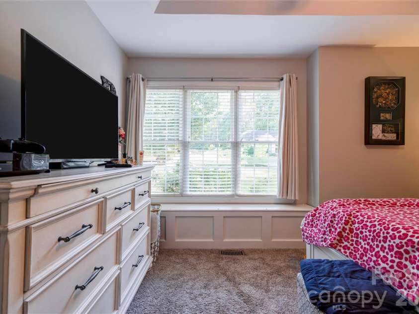101 Doree Lane, Crouse, NC 28033.  MLS# CAR4384095, YatesRealty ID 26799. 
