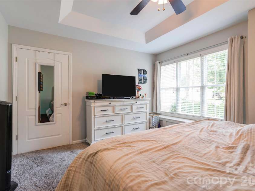 101 Doree Lane, Crouse, NC 28033.  MLS# CAR4384095, YatesRealty ID 26799. 