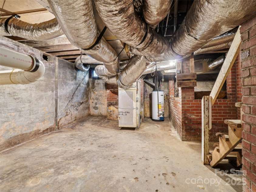 34 Parkview Drive, Brevard, NC 28712.  MLS# CAR4316145, YatesRealty ID 268. Basement