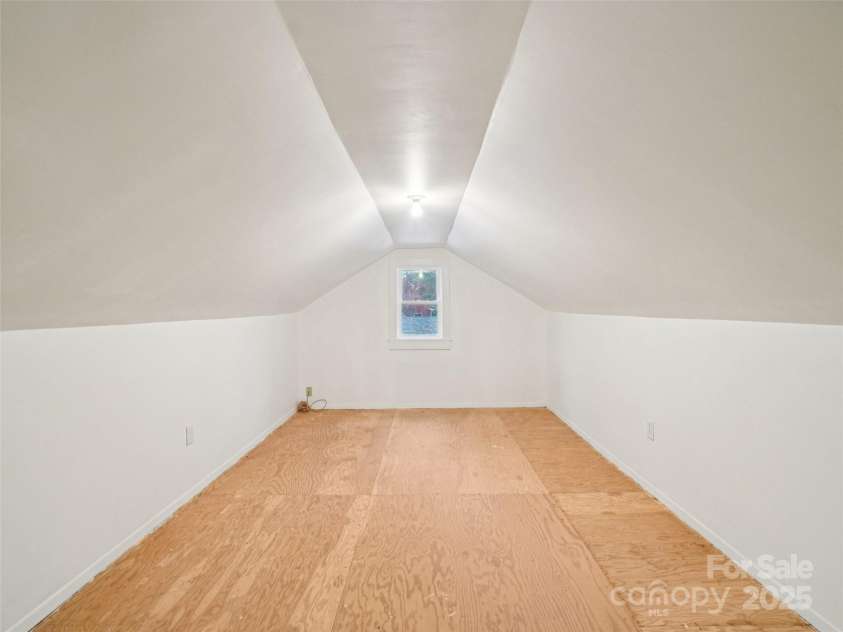 34 Parkview Drive, Brevard, NC 28712.  MLS# CAR4316145, YatesRealty ID 268. Heated Upstairs Bonus Room 1