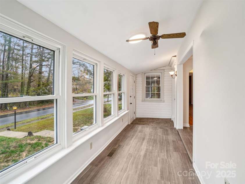 34 Parkview Drive, Brevard, NC 28712.  MLS# CAR4316145, YatesRealty ID 268. Sunroom 