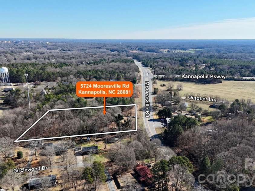 5724 Mooresville Road, Kannapolis, NC 28081.  MLS# CAR4331422, YatesRealty ID 2680. 