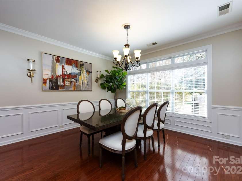 8457 Loxton Circle, Charlotte, NC 28214.  MLS# CAR4234891, YatesRealty ID 2680. 