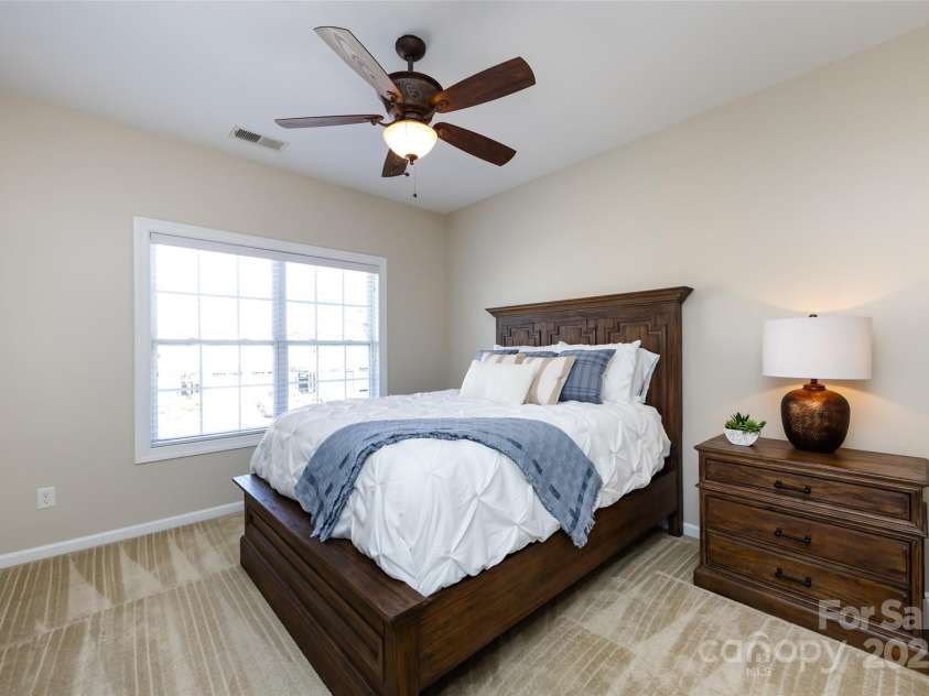 8457 Loxton Circle, Charlotte, NC 28214.  MLS# CAR4234891, YatesRealty ID 2680. 