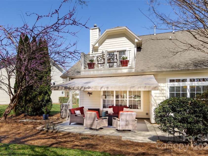 8457 Loxton Circle, Charlotte, NC 28214.  MLS# CAR4234891, YatesRealty ID 2680. 