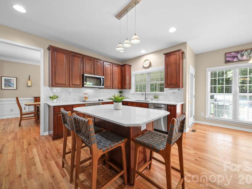 10731 Persimmon Creek Drive, Mint Hill, NC 28227.  MLS# CAR4383327, YatesRealty ID 26800. 