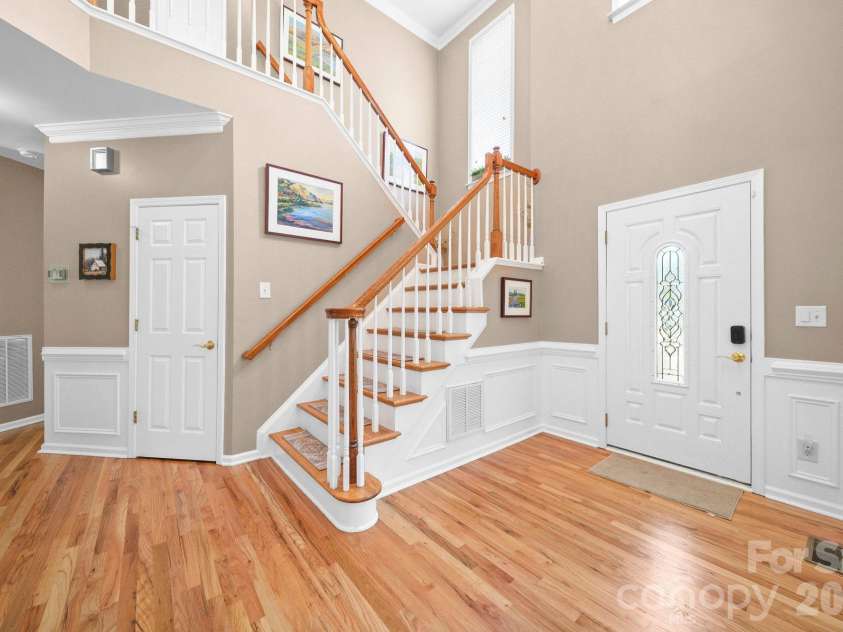 10731 Persimmon Creek Drive, Mint Hill, NC 28227.  MLS# CAR4383327, YatesRealty ID 26800. 