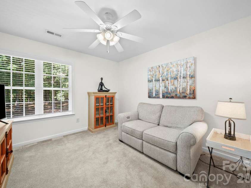 10731 Persimmon Creek Drive, Mint Hill, NC 28227.  MLS# CAR4383327, YatesRealty ID 26800. 