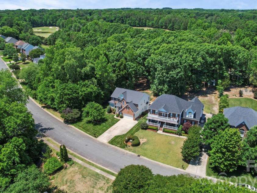10731 Persimmon Creek Drive, Mint Hill, NC 28227.  MLS# CAR4383327, YatesRealty ID 26800. 