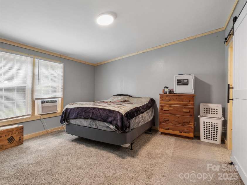351 Swiss Loop, Burnsville, NC 28714.  MLS# CAR4277897, YatesRealty ID 26800. 