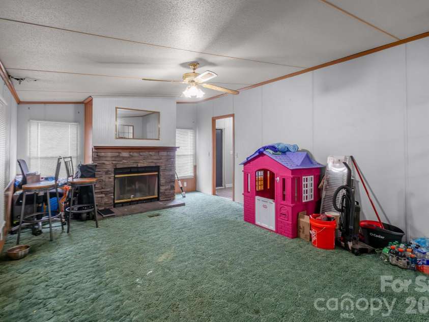 1046 McKinney Lane, Lancaster, SC 29720.  MLS# CAR4384549, YatesRealty ID 26801. 