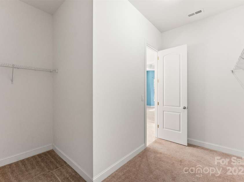 11037 Thornbeck Lane, Midland, NC 28107.  MLS# CAR4238728, YatesRealty ID 26802. 