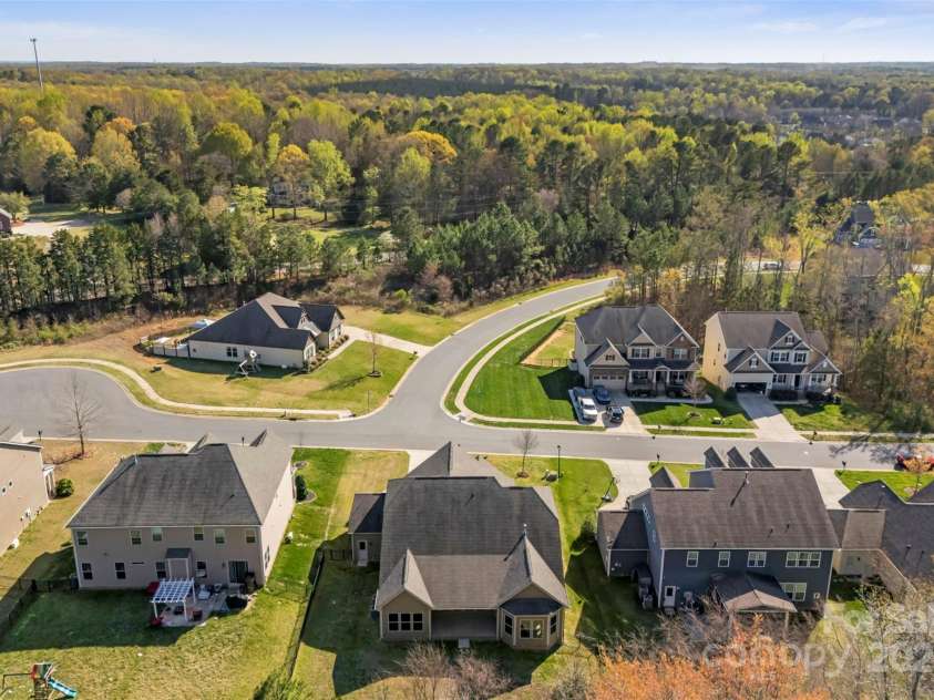 11037 Thornbeck Lane, Midland, NC 28107.  MLS# CAR4238728, YatesRealty ID 26802. 