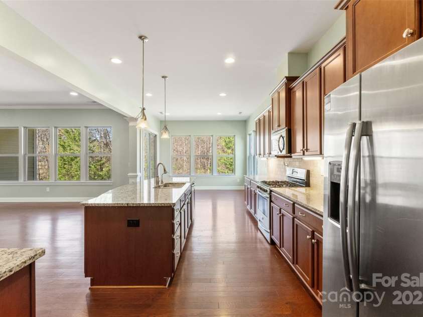 11037 Thornbeck Lane, Midland, NC 28107.  MLS# CAR4238728, YatesRealty ID 26802. 