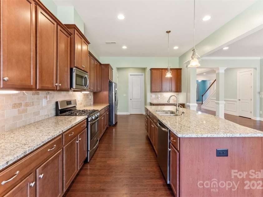 11037 Thornbeck Lane, Midland, NC 28107.  MLS# CAR4238728, YatesRealty ID 26802. 