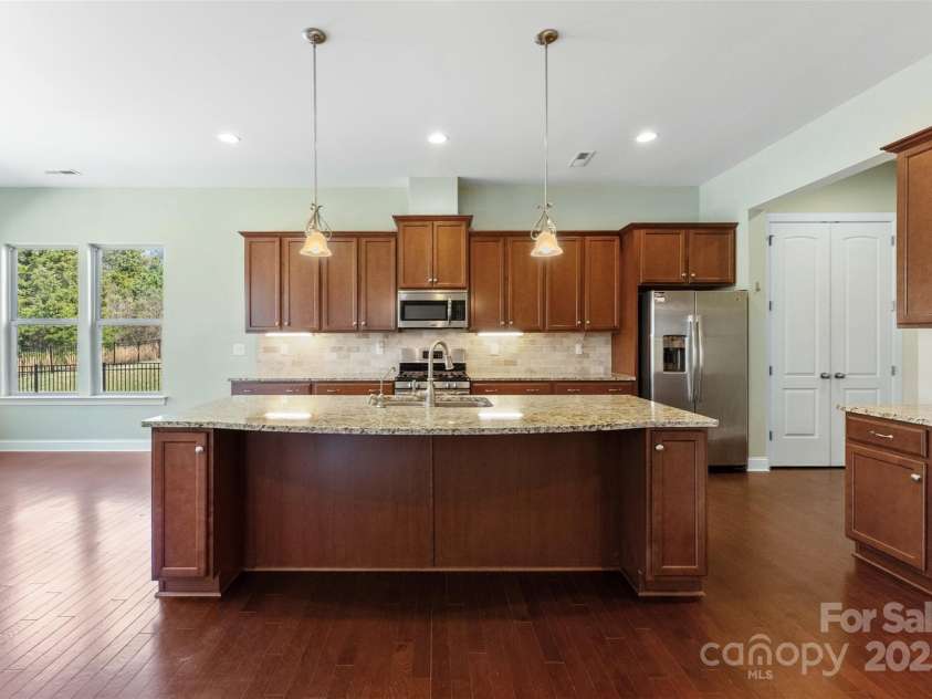 11037 Thornbeck Lane, Midland, NC 28107.  MLS# CAR4238728, YatesRealty ID 26802. 