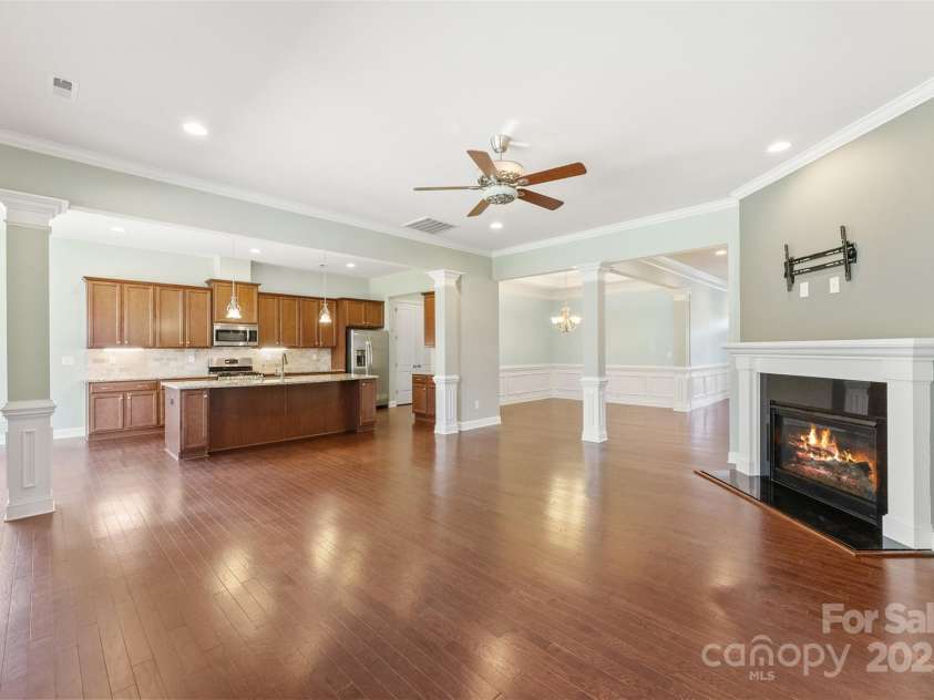 11037 Thornbeck Lane, Midland, NC 28107.  MLS# CAR4238728, YatesRealty ID 26802. 