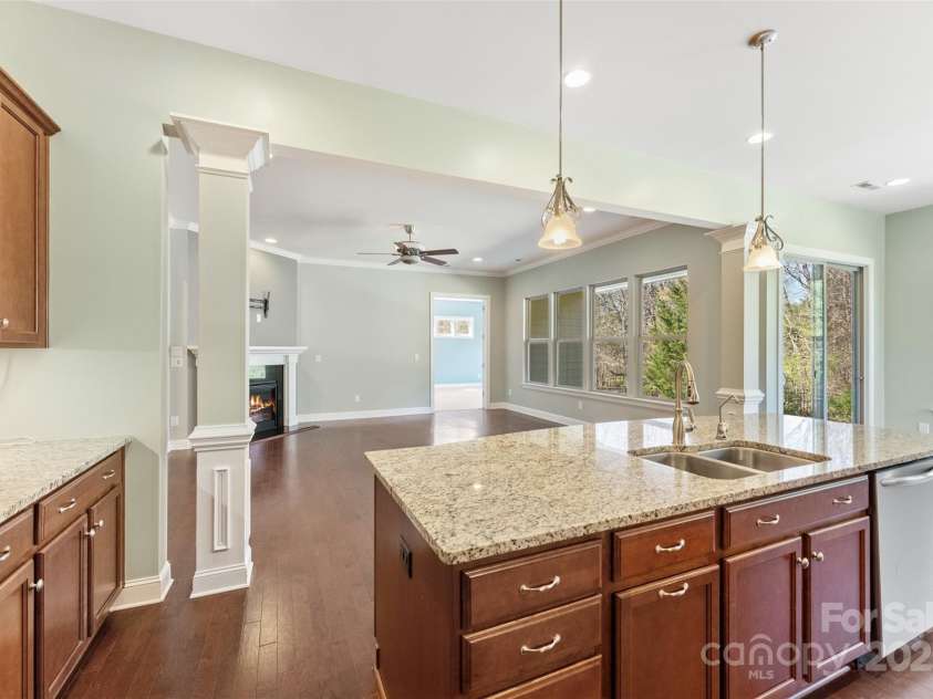 11037 Thornbeck Lane, Midland, NC 28107.  MLS# CAR4238728, YatesRealty ID 26802. 