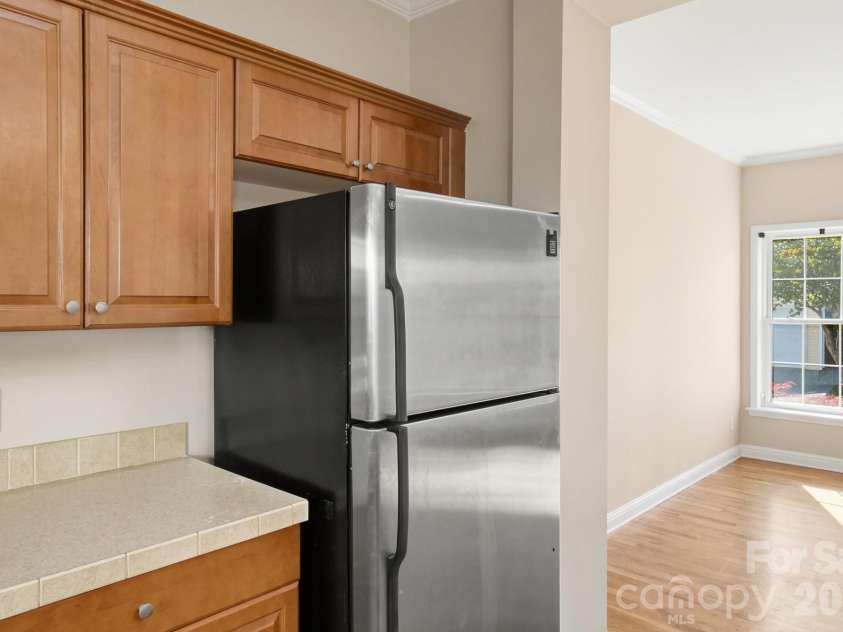 4322 Laurel Hill Lane, Charlotte, NC 28217.  MLS# CAR4384295, YatesRealty ID 26802. 