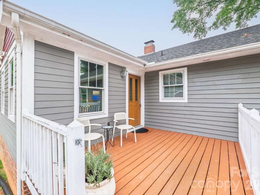 213 Nixon Road, Belmont, NC 28012.  MLS# CAR4384522, YatesRealty ID 26803. 