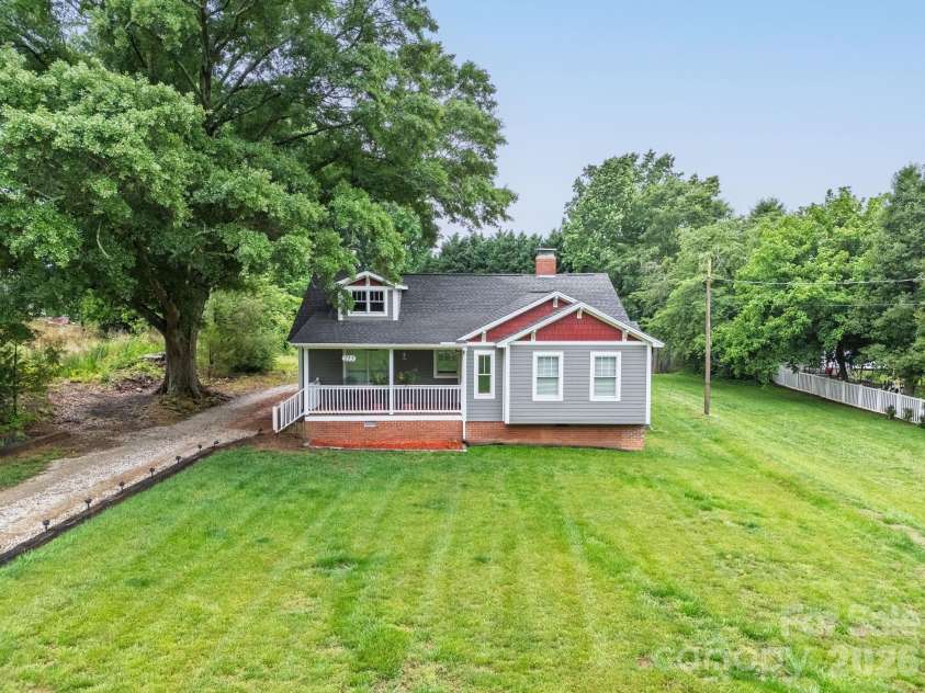 213 Nixon Road, Belmont, NC 28012.  MLS# CAR4384522, YatesRealty ID 26803. 