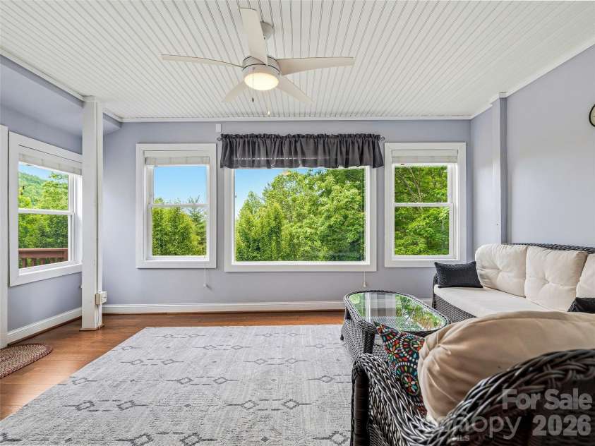 115 Flameleaf Lane, Laurel Park, NC 28739.  MLS# CAR4385424, YatesRealty ID 26805. 