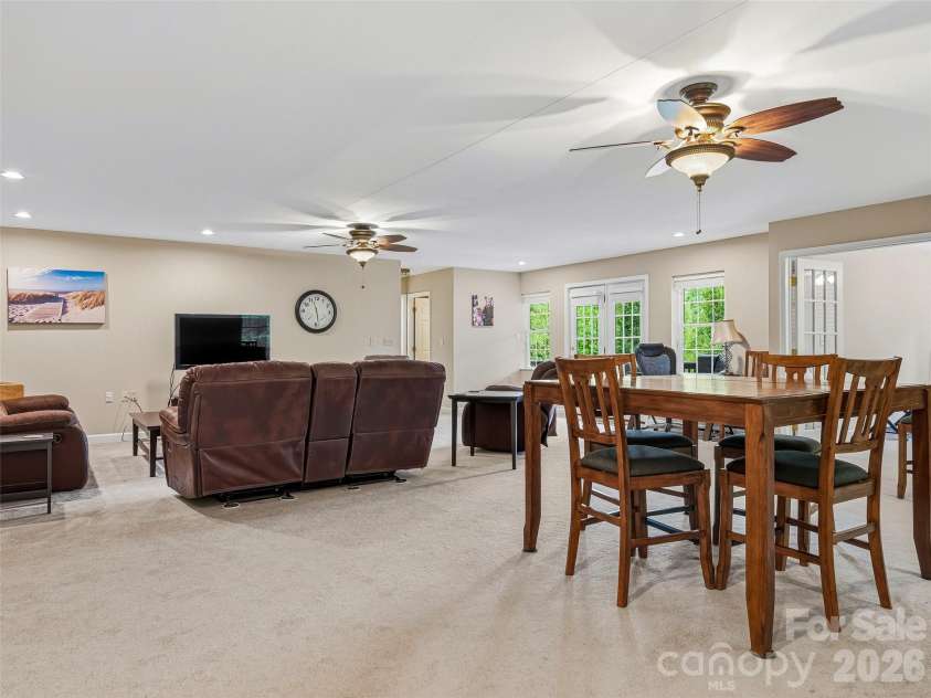 115 Flameleaf Lane, Laurel Park, NC 28739.  MLS# CAR4385424, YatesRealty ID 26805. 