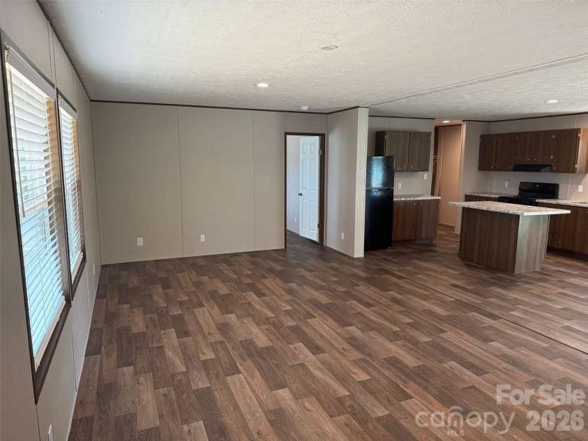 3932 Sunset Boulevard, Shelby, NC 28152.  MLS# CAR4379902, YatesRealty ID 26806. 