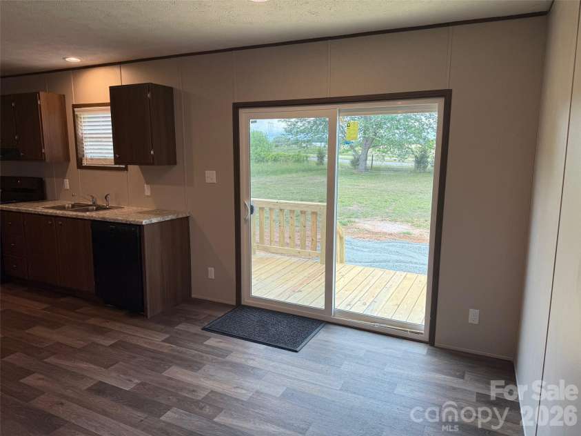 3932 Sunset Boulevard, Shelby, NC 28152.  MLS# CAR4379902, YatesRealty ID 26806. 