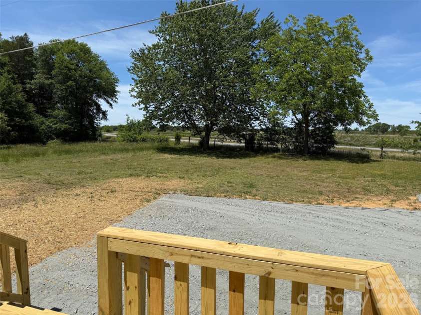 3932 Sunset Boulevard, Shelby, NC 28152.  MLS# CAR4379902, YatesRealty ID 26806. 
