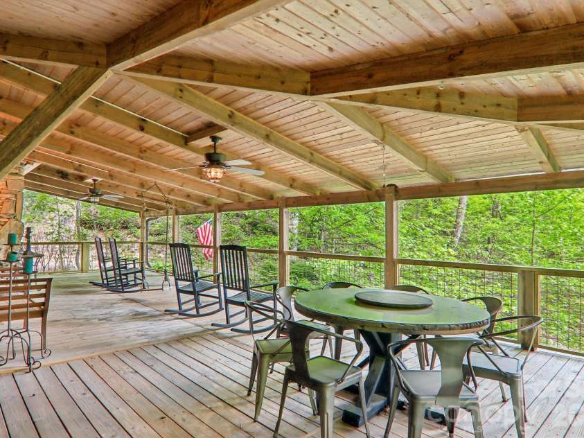 47 Lo Cove, Maggie Valley, NC 28751.  MLS# CAR4374472, YatesRealty ID 26808. 