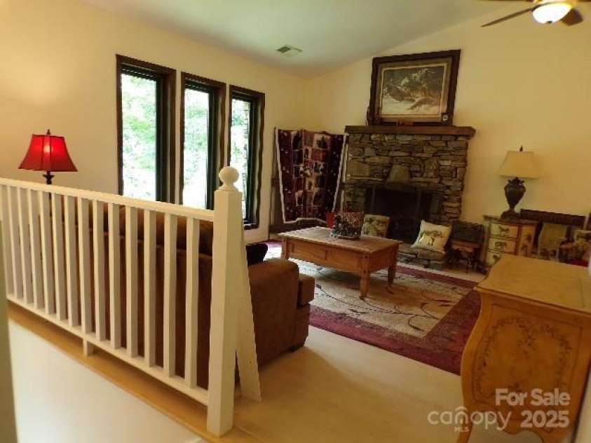 140 Beechwood Circle, Laurel Park, NC 28739.  MLS# CAR4281220, YatesRealty ID 26809. Living room