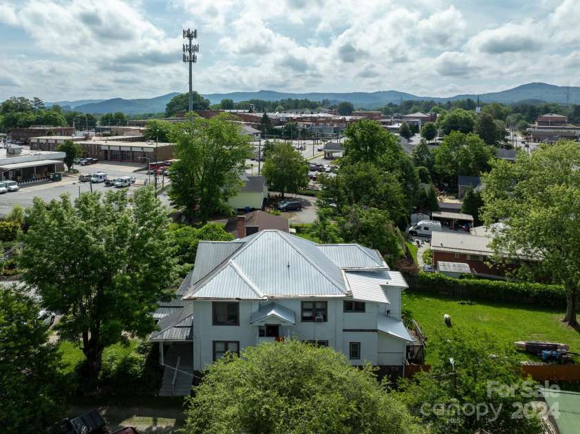 187 Jordan Street, Brevard, NC 28712.  MLS# CAR4152664, YatesRealty ID 2681. 