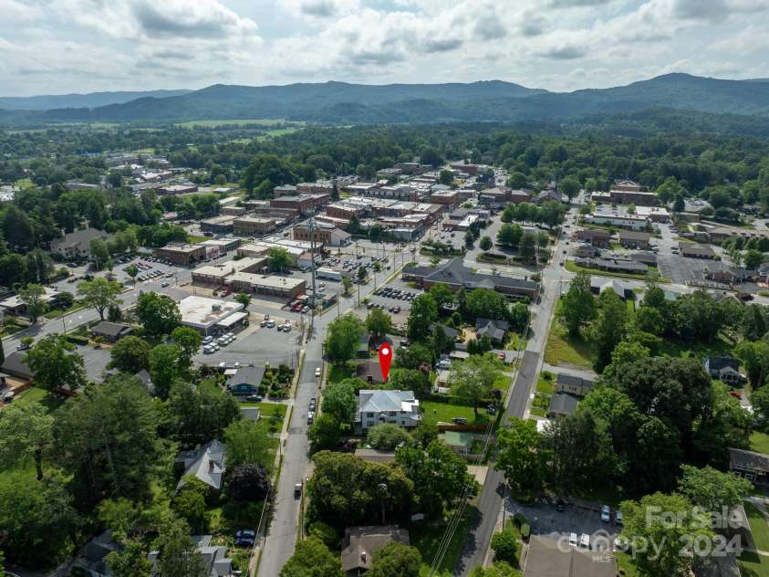 187 Jordan Street, Brevard, NC 28712.  MLS# CAR4152664, YatesRealty ID 2681. 