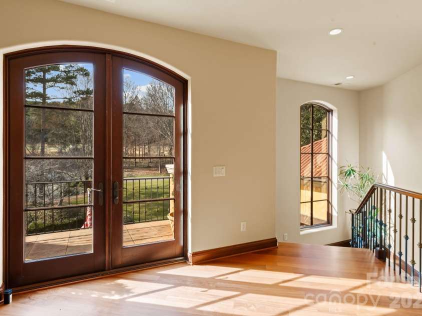 201 Brawley Harbor Place, Mooresville, NC 28117.  MLS# CAR4344555, YatesRealty ID 2681. 