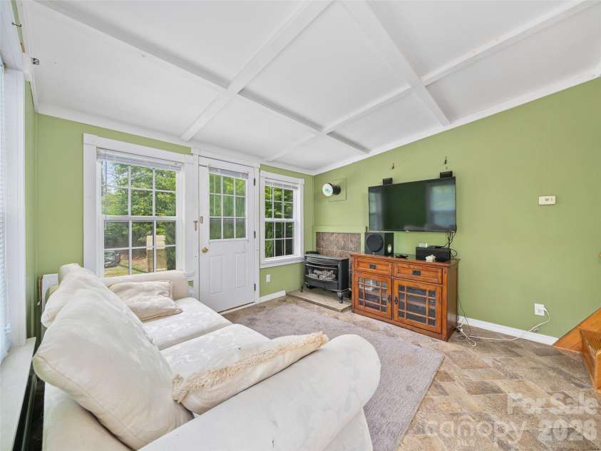 1331 Georges Fork Road, Burnsville, NC 28714.  MLS# CAR4381041, YatesRealty ID 26810. 