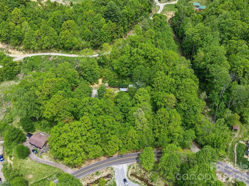 1331 Georges Fork Road, Burnsville, NC 28714.  MLS# CAR4381041, YatesRealty ID 26810. 